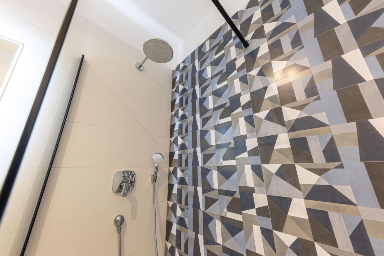 Apartment Abia Znjan スプリト エクステリア 写真